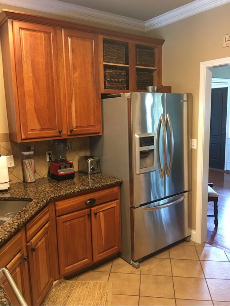 Kitchen Cabinet Refinishing